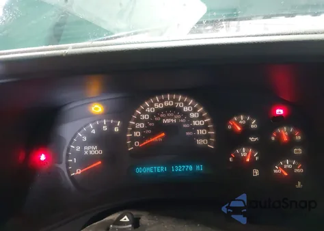 2003 Chevrolet Silverado 1500 Ls z USA, uszkodzony, nr VIN 1GCEC19TX3Z141058